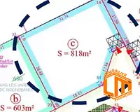 Terrain, 818 m²