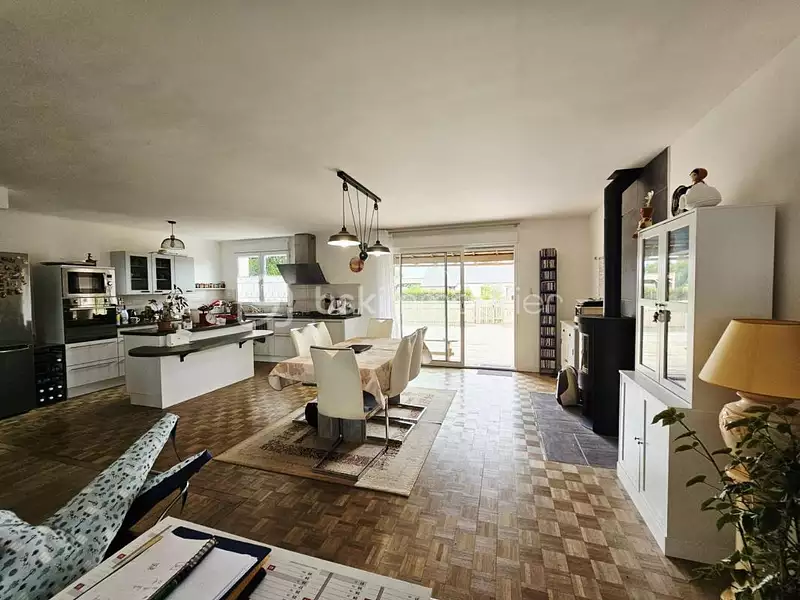 Maison, 160 m²