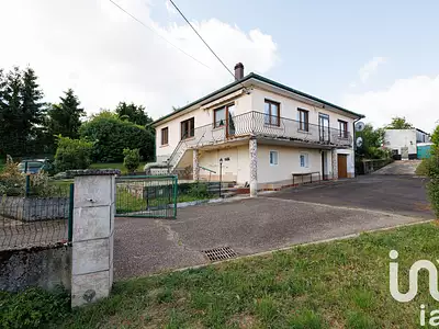 Maison, 196 m²
