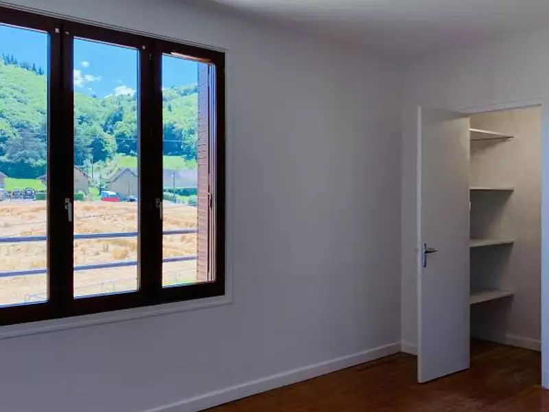 Maison, 196 m²