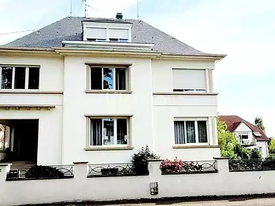 Maison, 277 m²