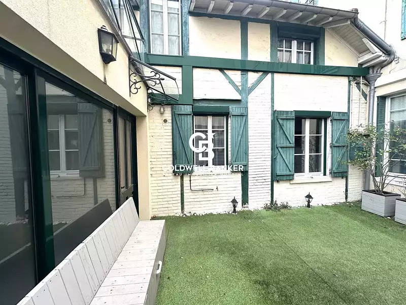 Maison, 76 m²