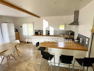 Maison, 153 m²