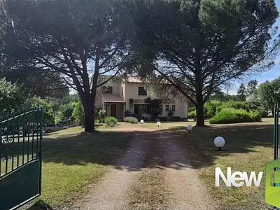 Maison, 217 m²