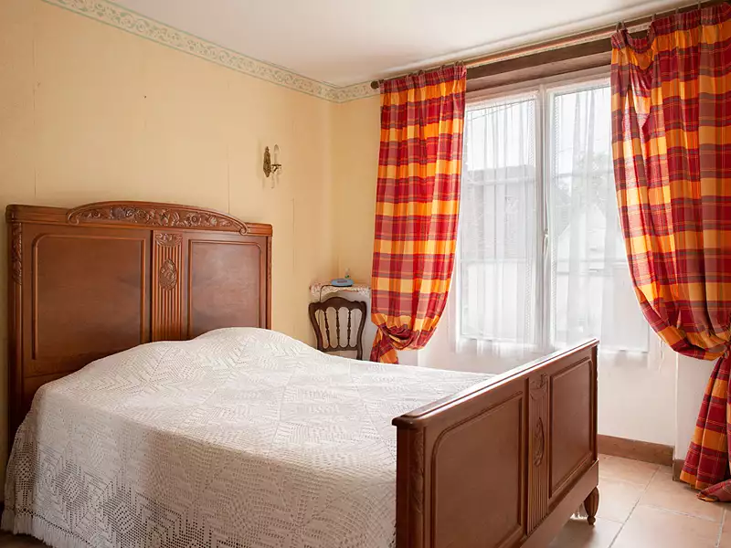 Maison, 230 m²