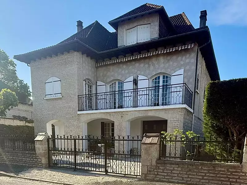 Maison, 170 m²