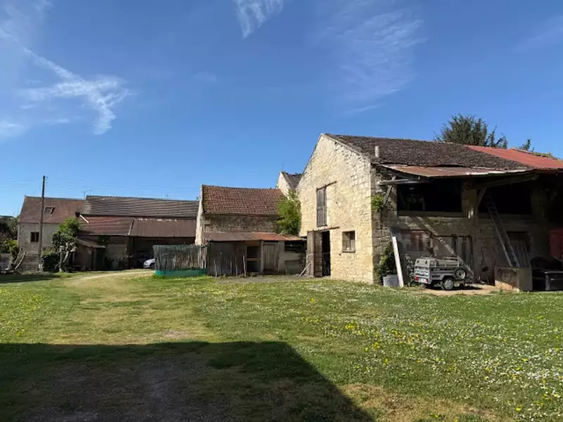 Maison, 550 m²