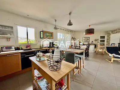 Maison, 104 m²