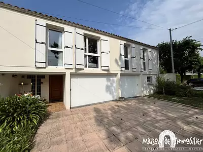 Maison, 111 m²