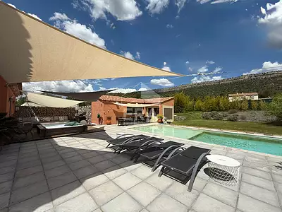 Maison, 354 m²