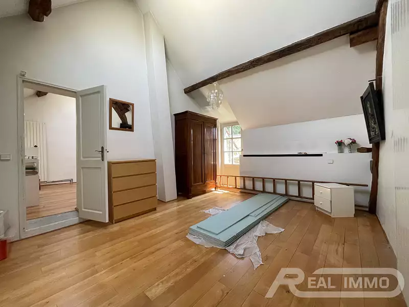 Maison, 228,4 m²