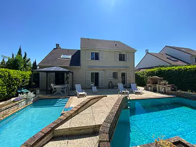 Maison, 161 m²