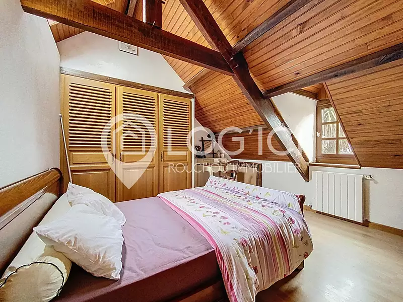 Maison, 220 m²
