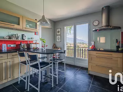 Maison, 175 m²