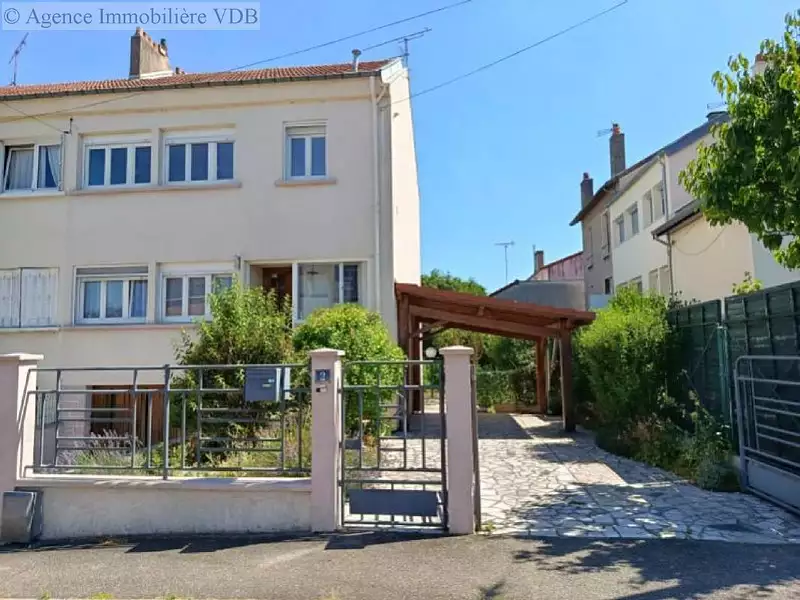 Maison, 138 m²