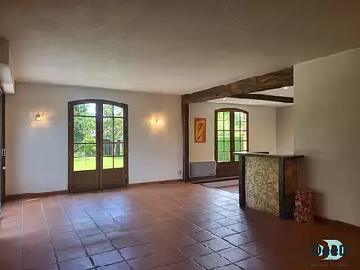 Maison, 143 m²