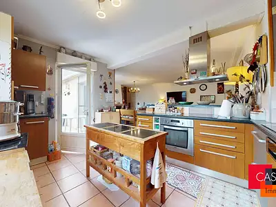 Maison, 210 m²