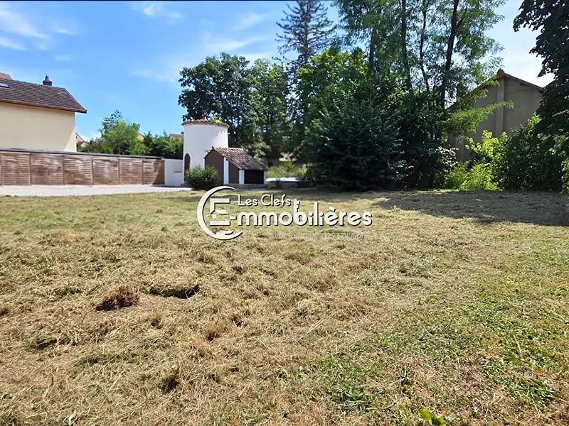 Terrain, 650 m²