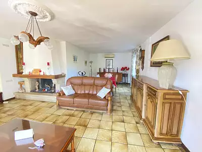 Maison, 99 m²