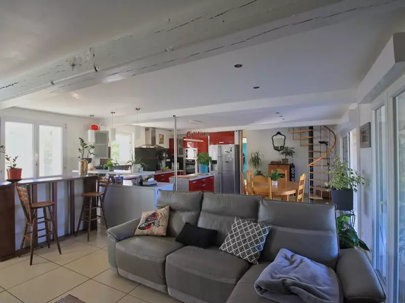 Maison, 190 m²