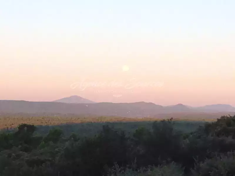 Terrain, 20 880 m²