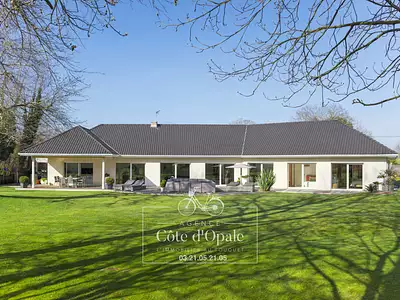 Maison, 195 m²