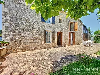 Maison, 182 m²