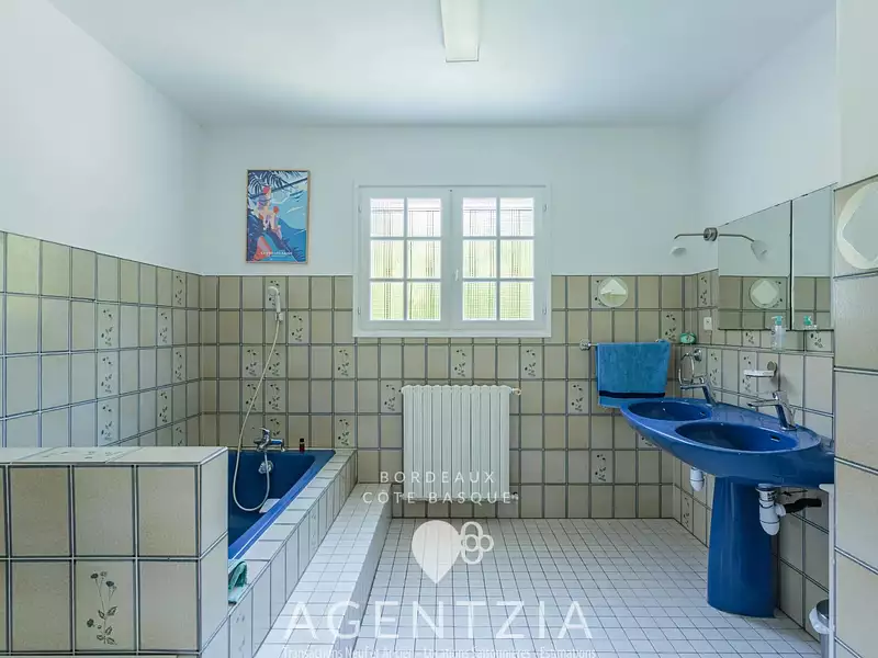 Maison, 165 m²