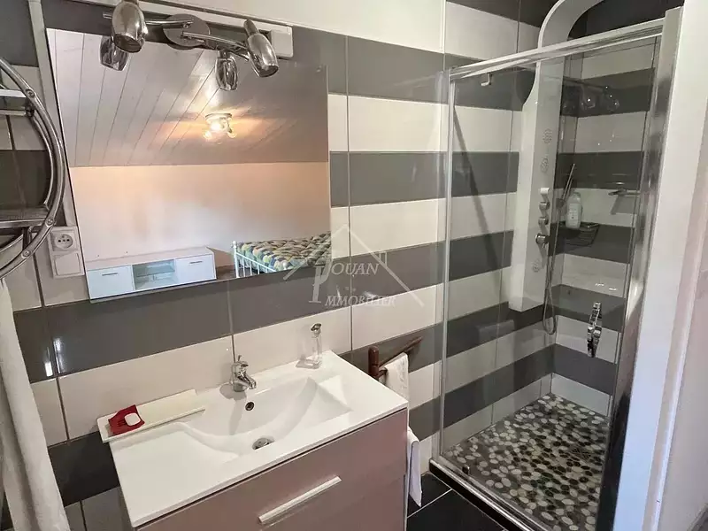 Maison, 200 m²