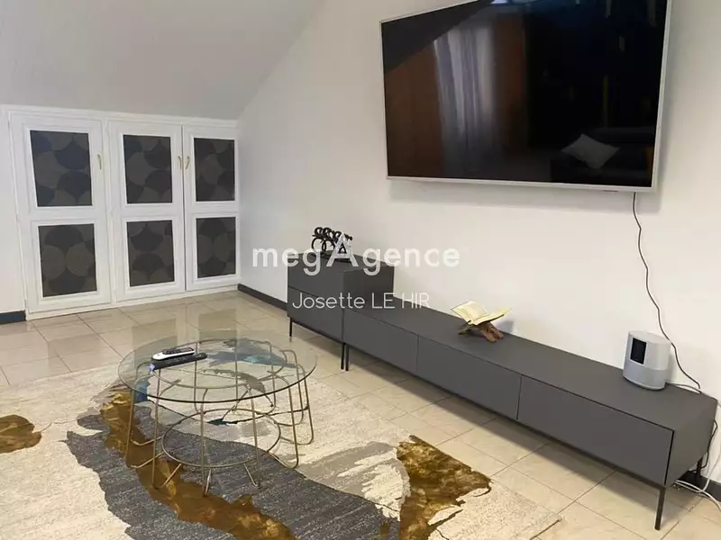 Immeuble, 577 m²