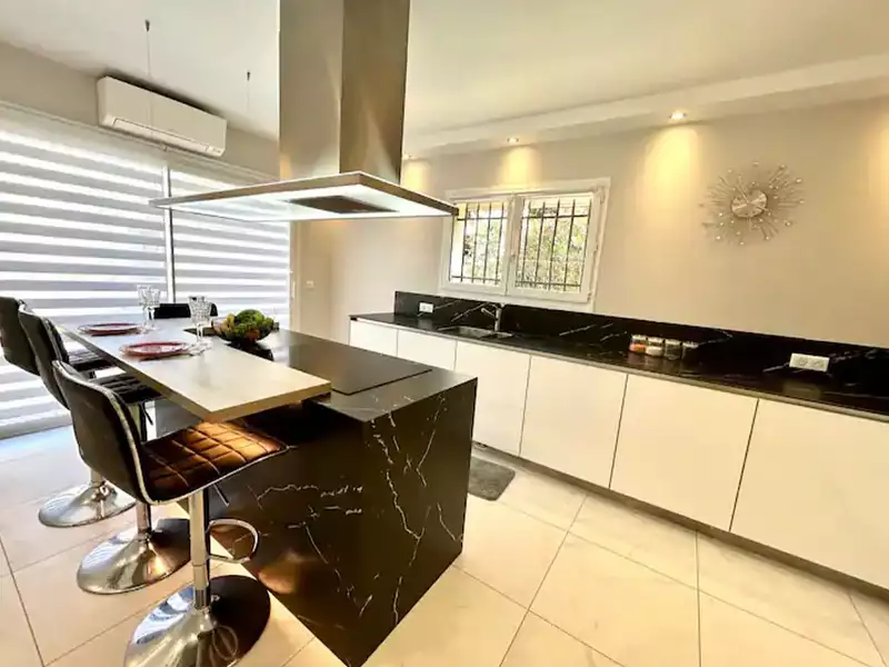 Maison, 209 m²