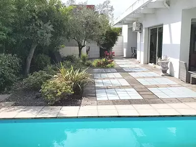 Maison, 185 m²