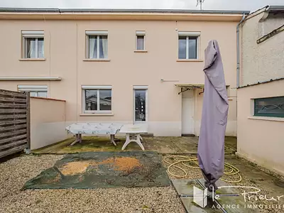 Maison, 93 m²