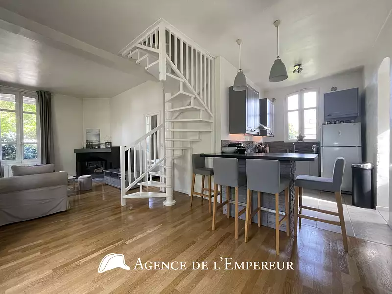 Maison, 141 m²