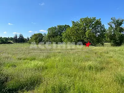 Terrain, 1 063 m²