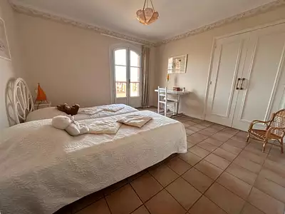 Maison, 215 m²