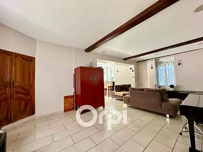 Maison, 224 m²