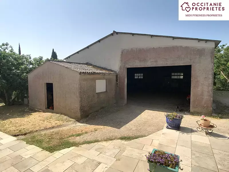 Divers, 360 m²