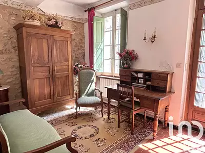 Maison, 220 m²