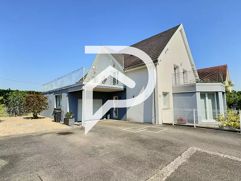Maison, 200 m²