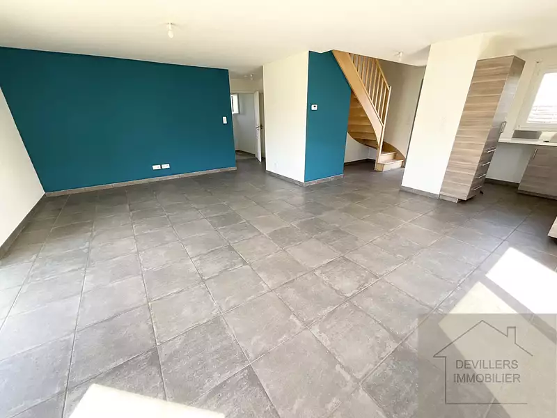 Maison, 99 m²