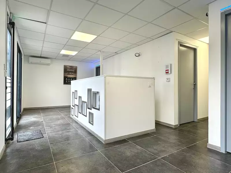 Divers, 81,61 m²
