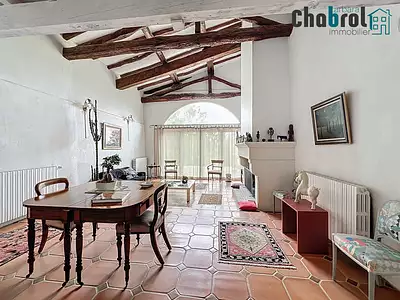 Maison, 325 m²