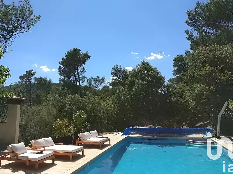 Maison, 180 m²