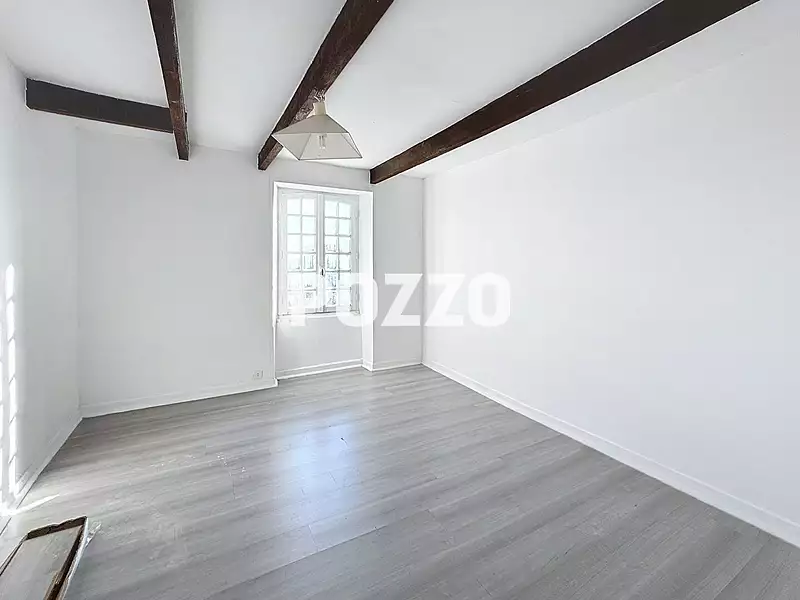 Maison, 230 m²
