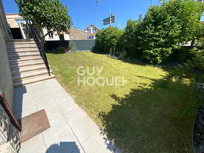 Maison, 165 m²