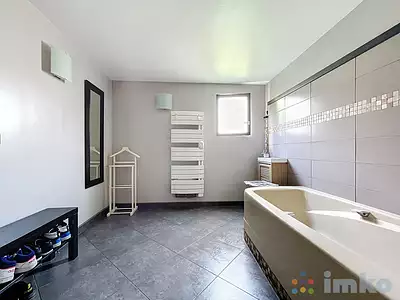 Maison, 130 m²