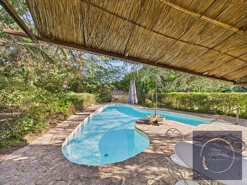 Maison, 160 m²