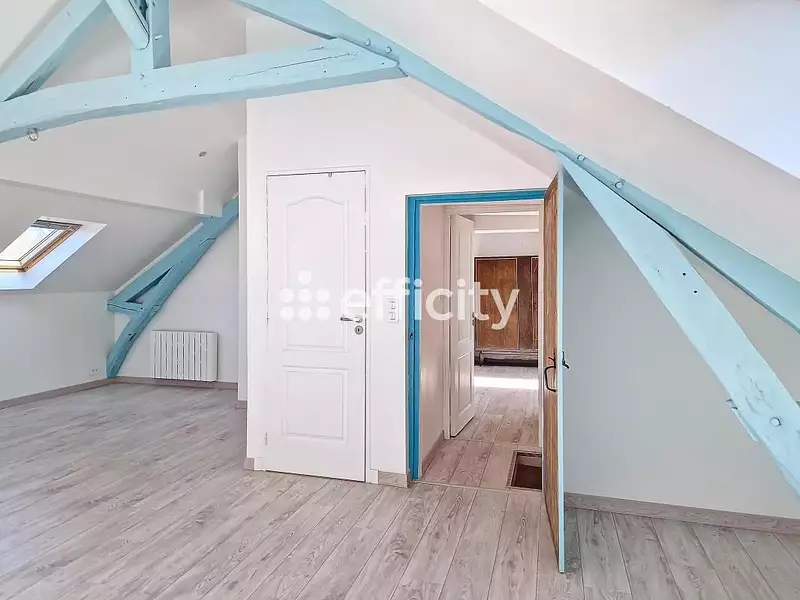 Maison, 220 m²
