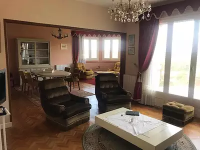 Maison, 280 m²